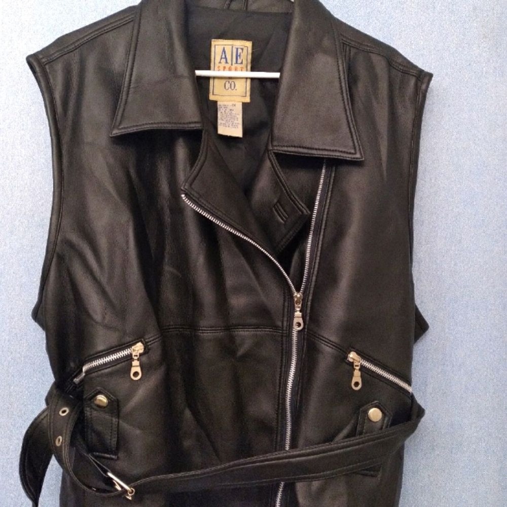 AE Leather Vest Moto Biker Sleeveless Belted Black Jacket Size Unknown